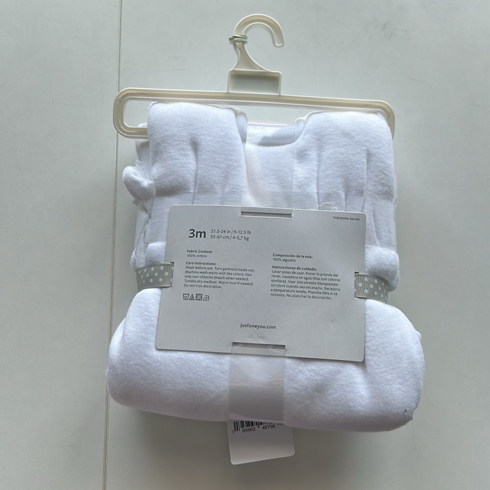 New with tags 3 month Carters white long sleeve bodysuits 3 pack - Picture 3 of 4